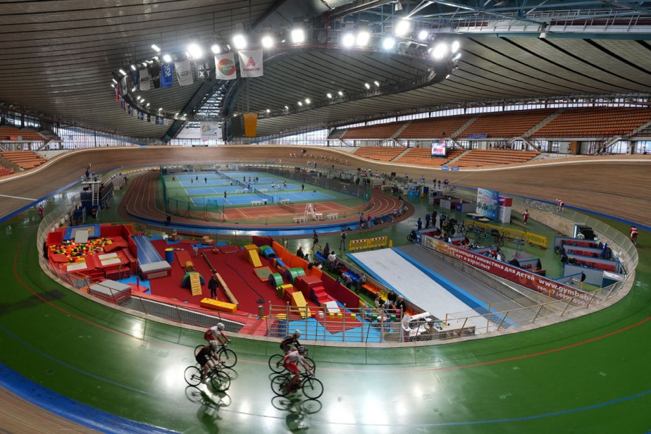 В деле велотрека - ускорение