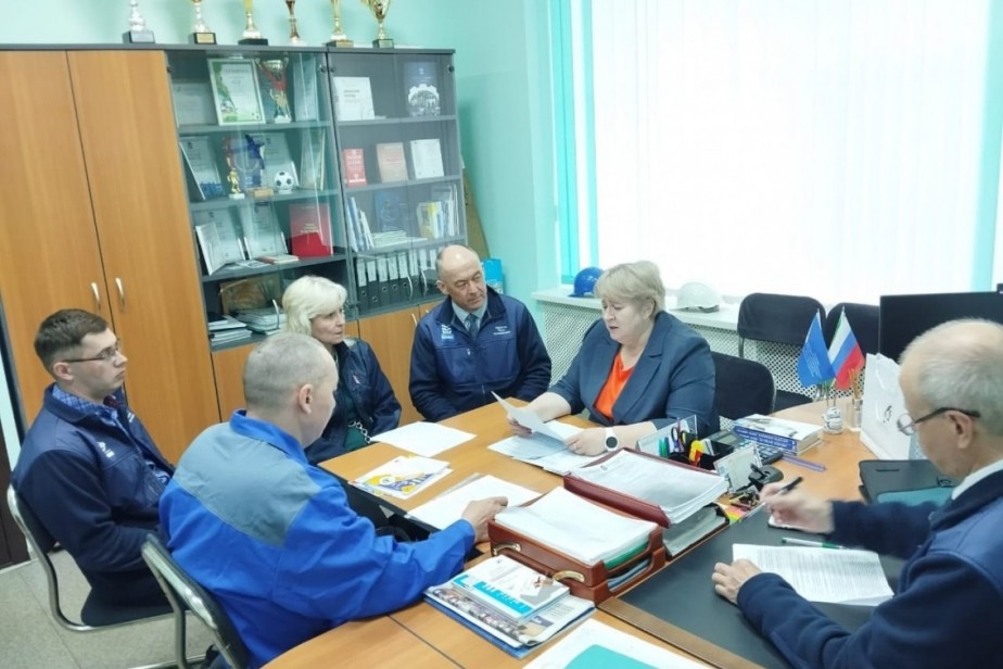 Главный технический инспектор труда ФПРТ Ирина Андина посетила КАМАЗ