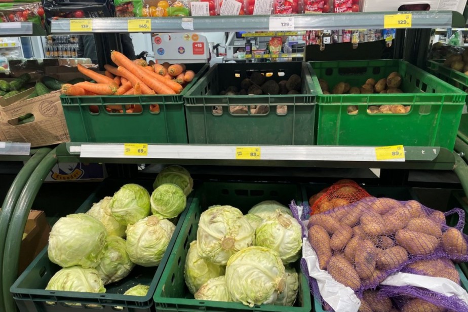 Россияне оценили реальную инфляцию вдвое выше официальной