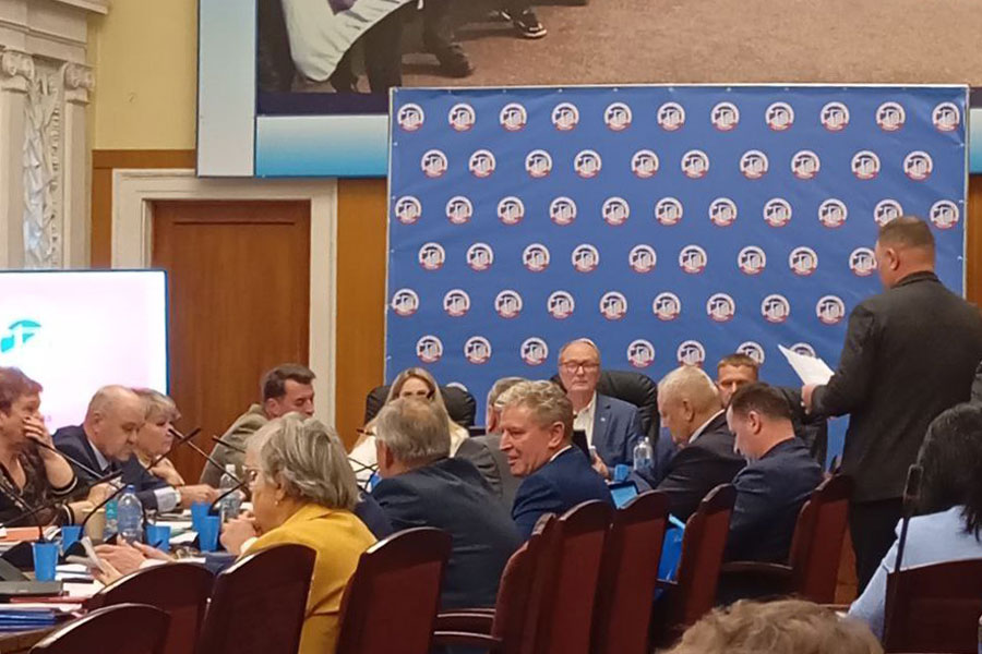 О бедолагах и спасителях