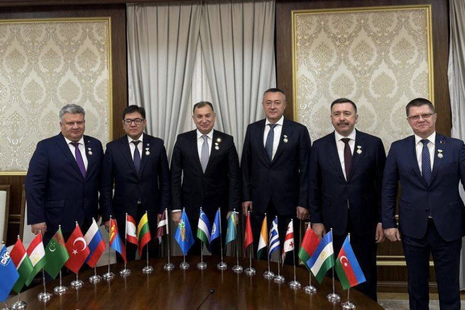 Сергей Черногаев принял участие в праздновании 120-летия профсоюзного движения Узбекистана