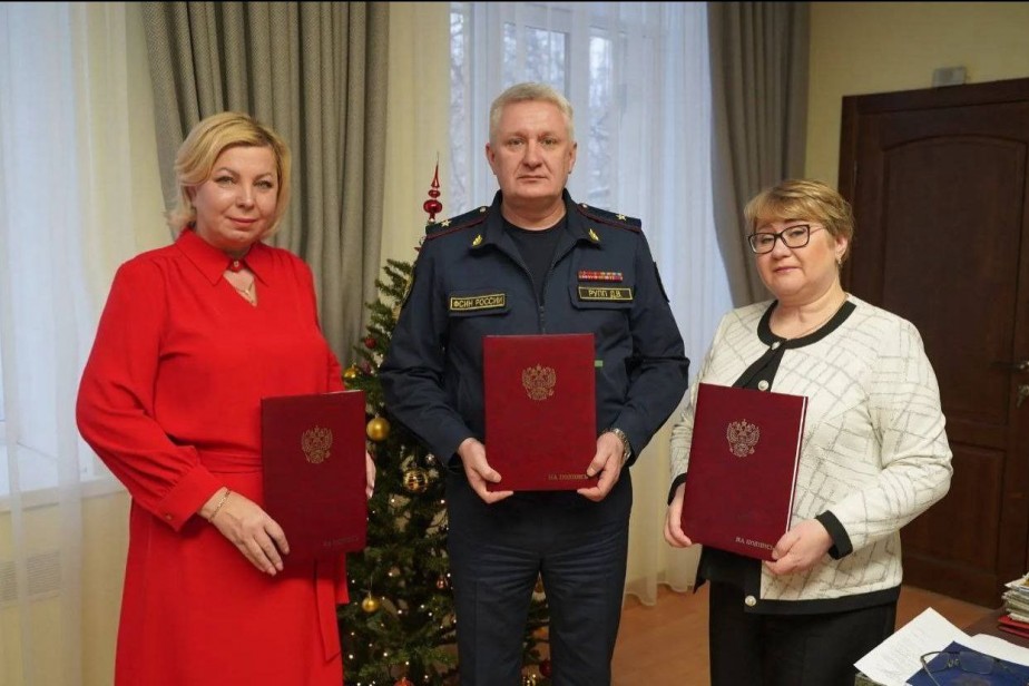 Социальное партнерство: профсоюз госучреждений подписал соглашение с УФСИН по Тюменской области