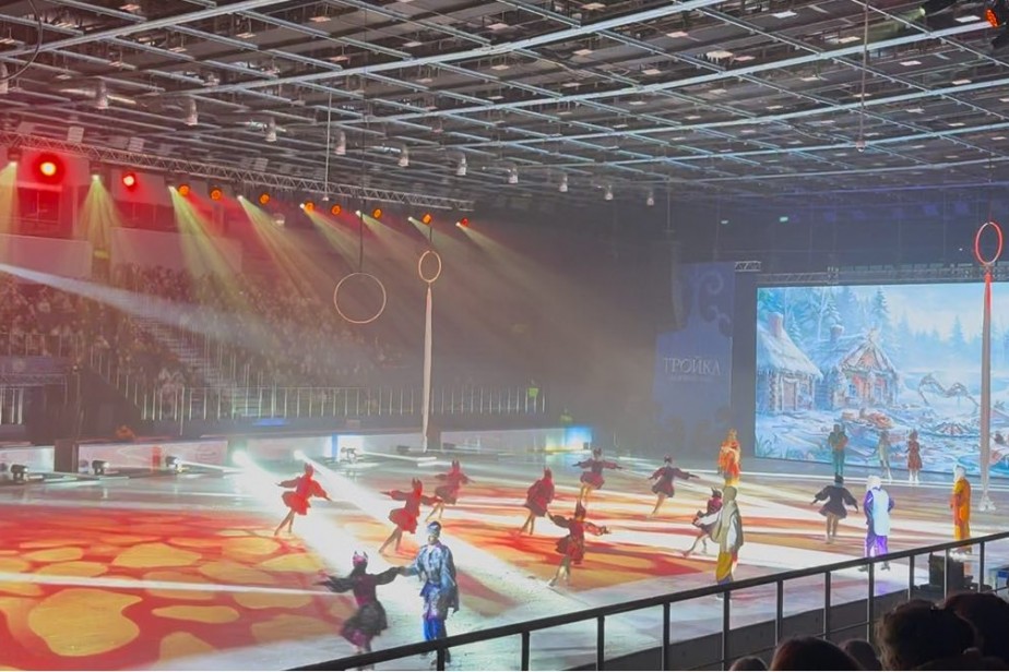 Профсоюз Сибирского филиала ведомственной охраны Минтранса России подарил праздник более 80 работникам и их детям в период новогодних каникул