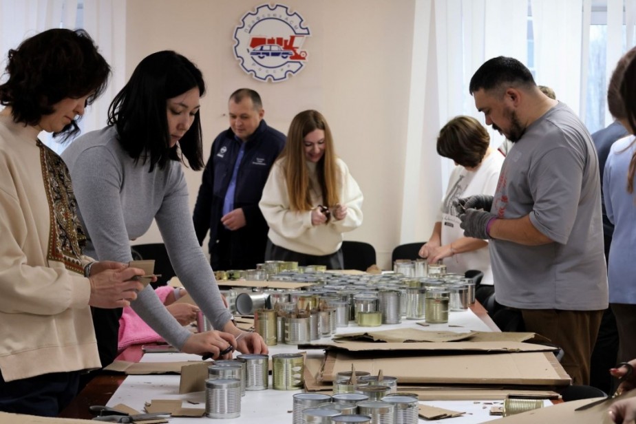 Профактив профсоюзной организации ПАО "КАМАЗ" провел мастер-класс по изготовлению окопных свечей