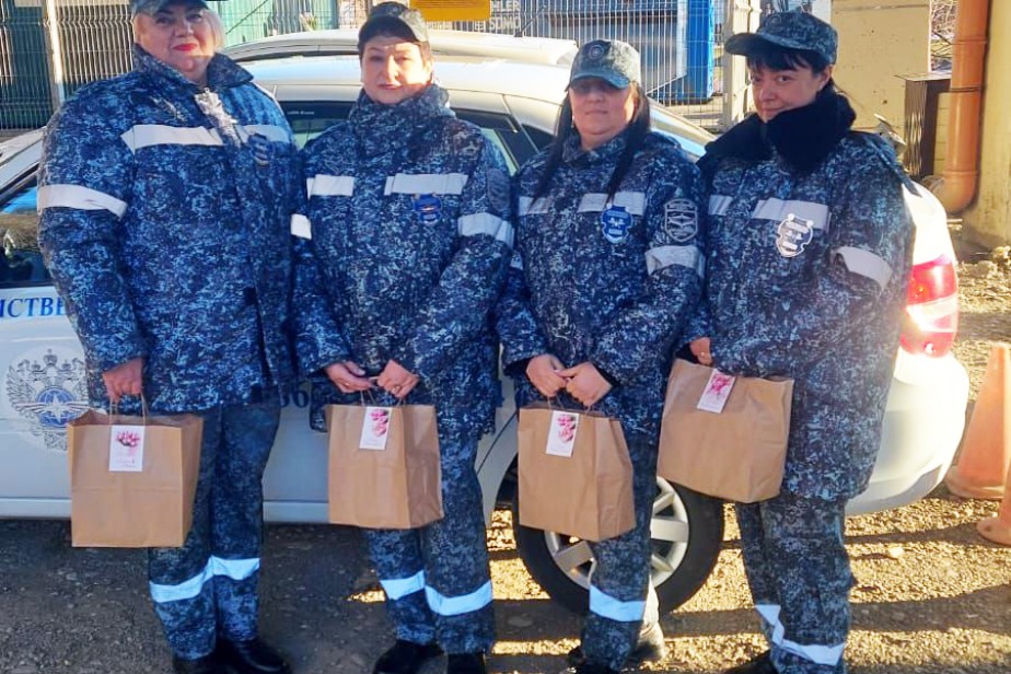 В честь 8 Марта профсоюз вручил более 650 подарков женской половине коллектива Краснодарского филиала