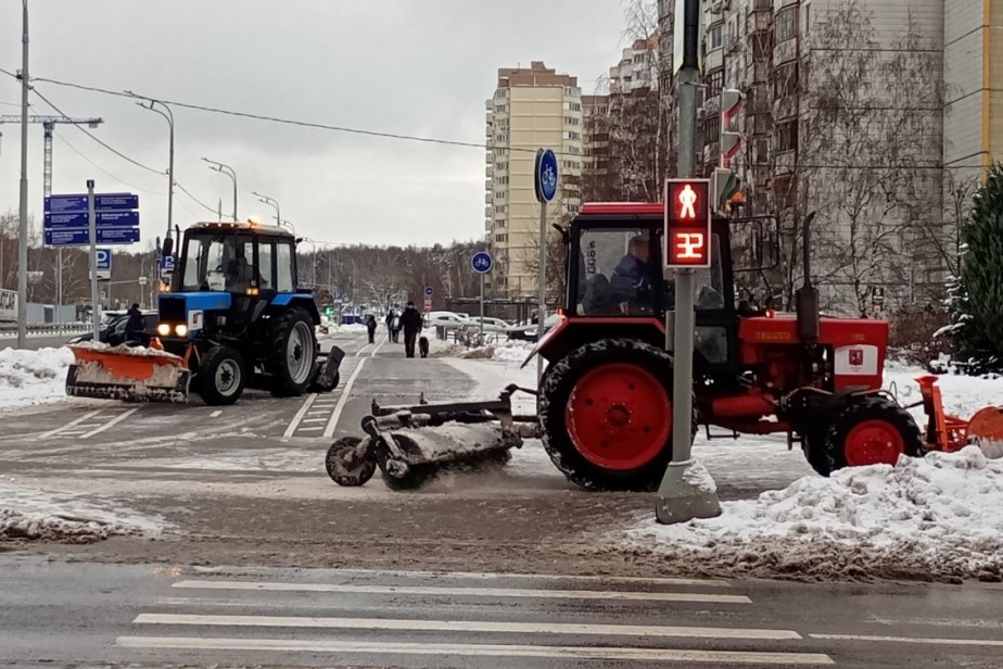 В Совфеде назвали отрасли с падающей производительностью труда
