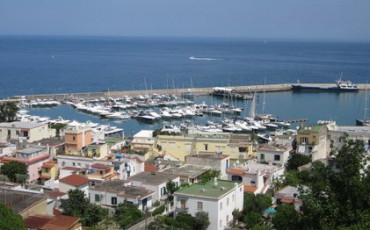 Где топ-менеджеры проводят отпуск?