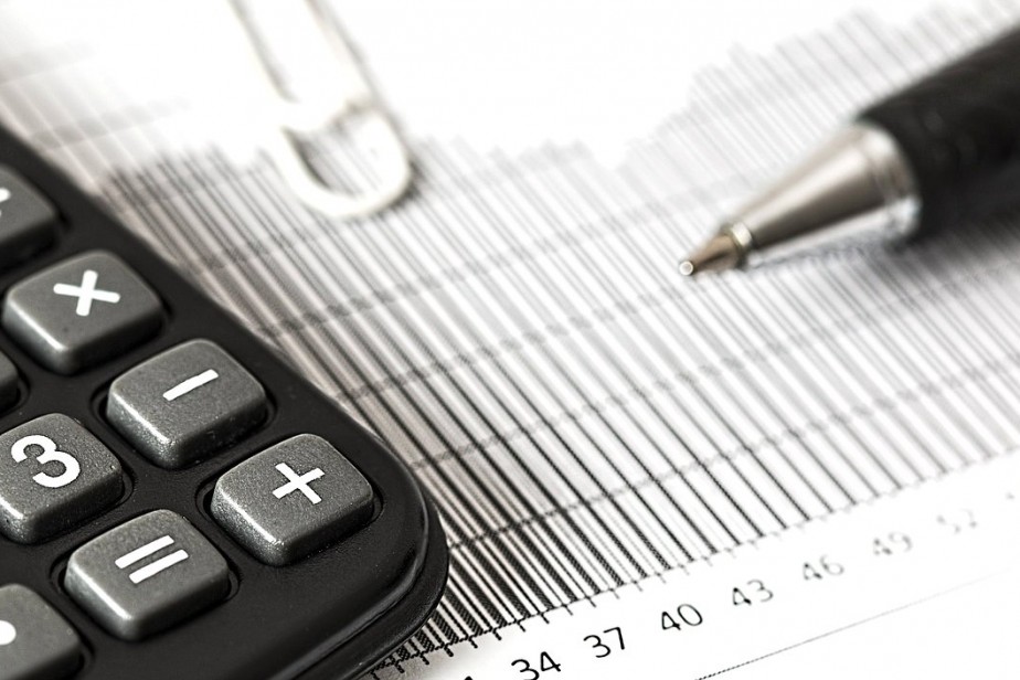 Власти обсуждают введение налога на сверхприбыль