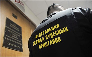 Приставов проверят на пьянство и допустят к поиску детей