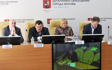 Более 700 учителей получили квартиры при помощи профсоюза