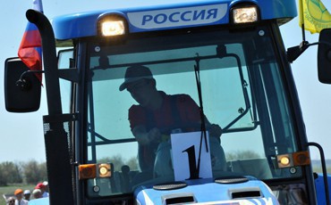 Трактор на чистом энтузиазме