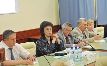 По минному полю