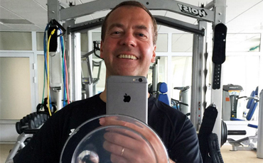 Премьер хочет увеличить себе пенсионный возраст