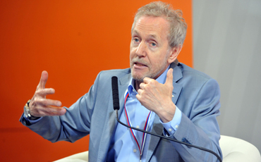 Молодой, пока на лыжах стою