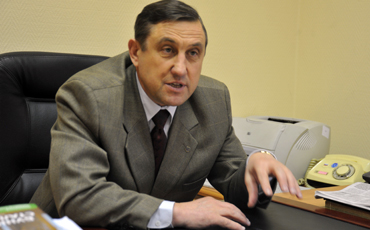 Бить по статусу