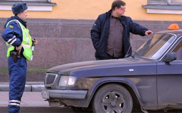 Таксистам-нелегалам грозит лишение прав