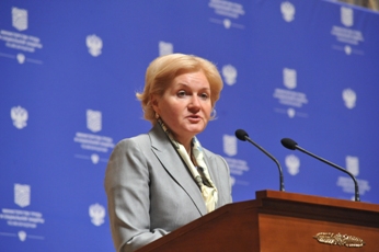 "Минималку" запланировали поднять до прожиточного минимума