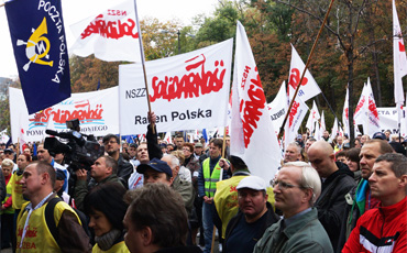 Работники Почты Польши угрожают забастовкой