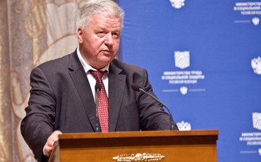 Шмаков: правительство – социальный экстремист