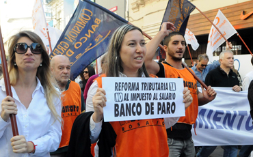 Победа клерков