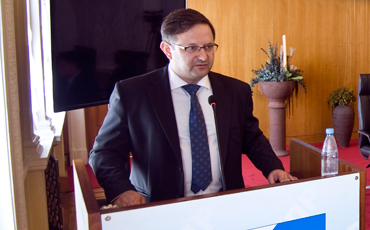 “Мы, партия профсоюзного актива...”