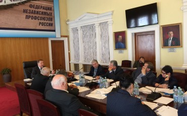 Руководителей регионов обвиняют в развале автотранспортной отрасли