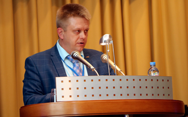 Старым курсом с новым рулевым