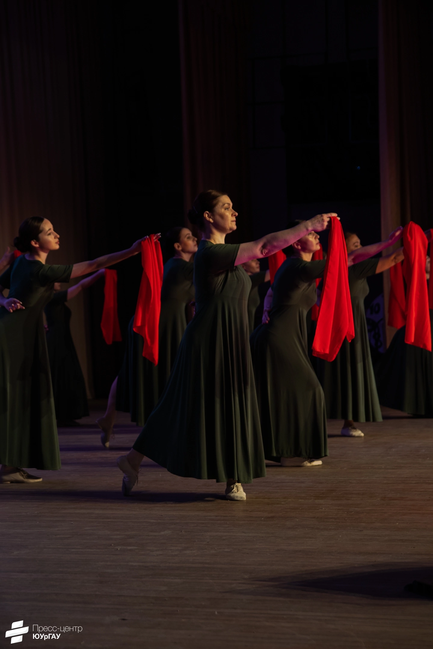 Областной профсоюзный фестиваль танцев "ОТТЕПЕЛЬ" Областной профсоюзный фестиваль танцев "ОТТЕПЕЛЬ"