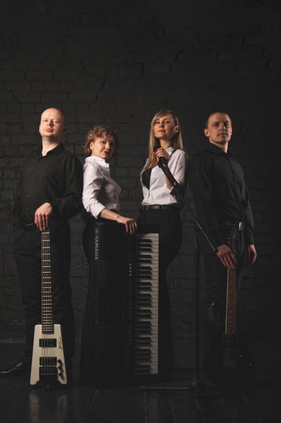 Профсоюзная рок-группа «Минус 30» (МУЗЫКА ПРИВЛЕКАЕТ ВНИМАНИЕ К ПРОФСОЮЗУ!) Профсоюзная рок-группа «Минус 30» (МУЗЫКА ПРИВЛЕКАЕТ ВНИМАНИЕ К ПРОФСОЮЗУ!)