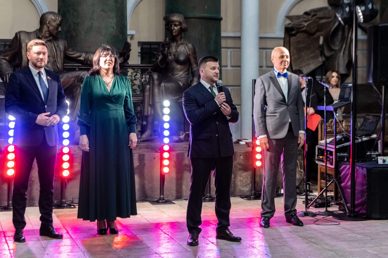 Благотворительный бал, посвященный году защитника отечества! Благотворительный бал, посвященный году защитника отечества!