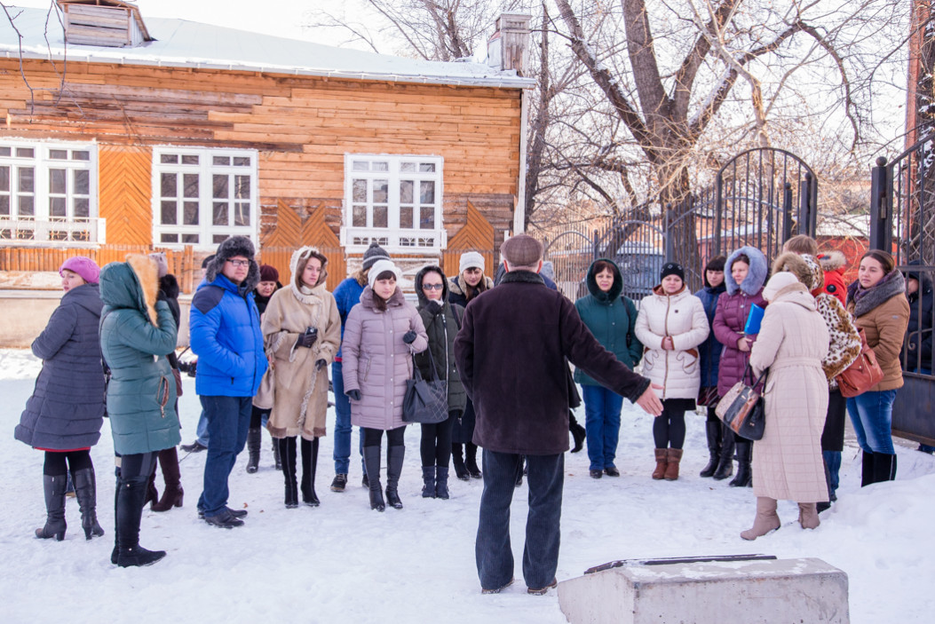 Экскурсия "Курган профсоюзный"