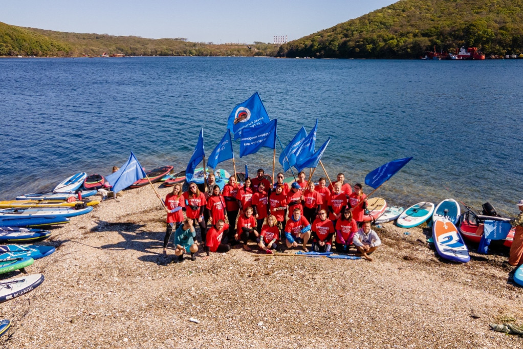 SUP-флешмоб во Всемирный день борьбы профсоюзов за достойный труд