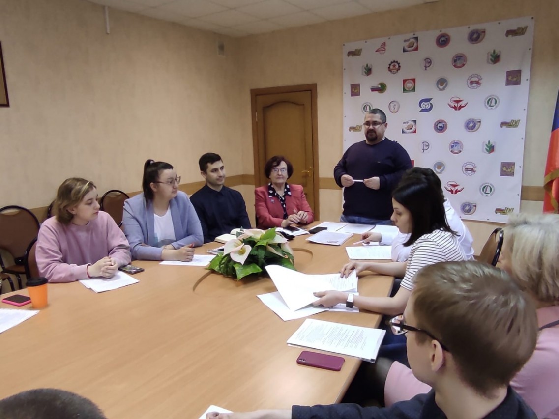 Симаков Александр Валерьевич Симаков Александр Валерьевич