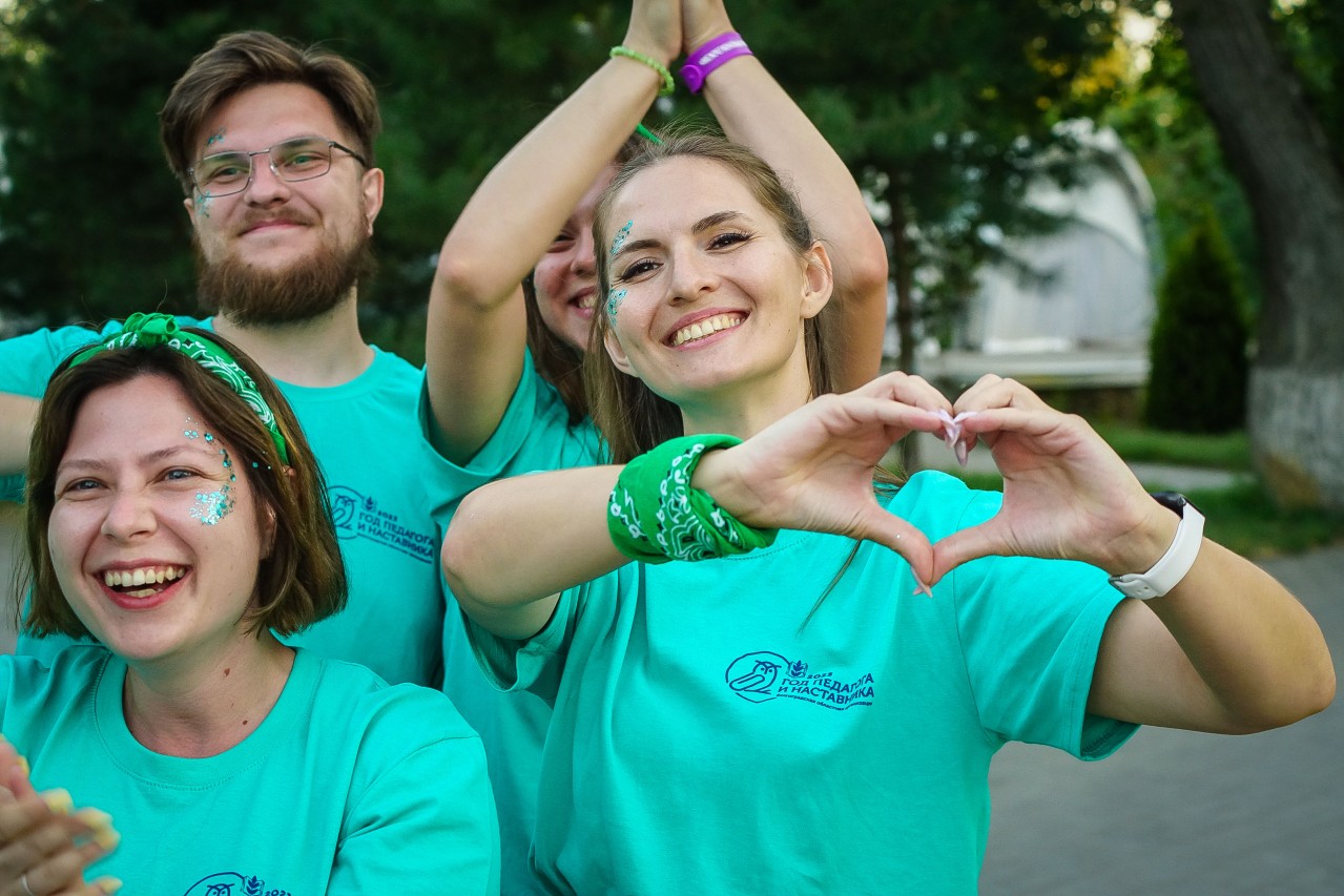 Проект "Из рук в руки"