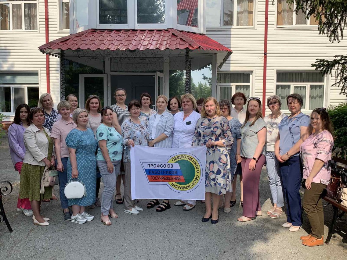 Жукова Лариса Юрьевна