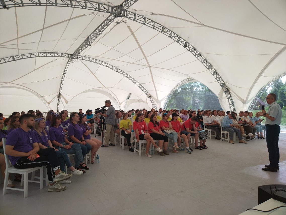 Проект "Из рук в руки"