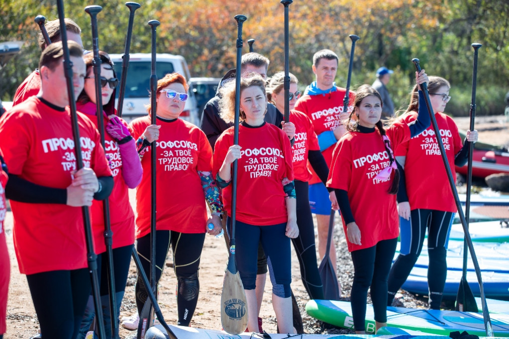 SUP-флешмоб во Всемирный день борьбы профсоюзов за достойный труд
