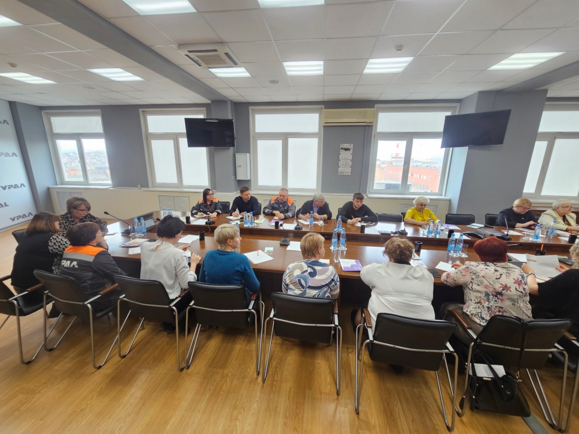 Оформление пенсионных прав работникам предприятия - членам профсоюза