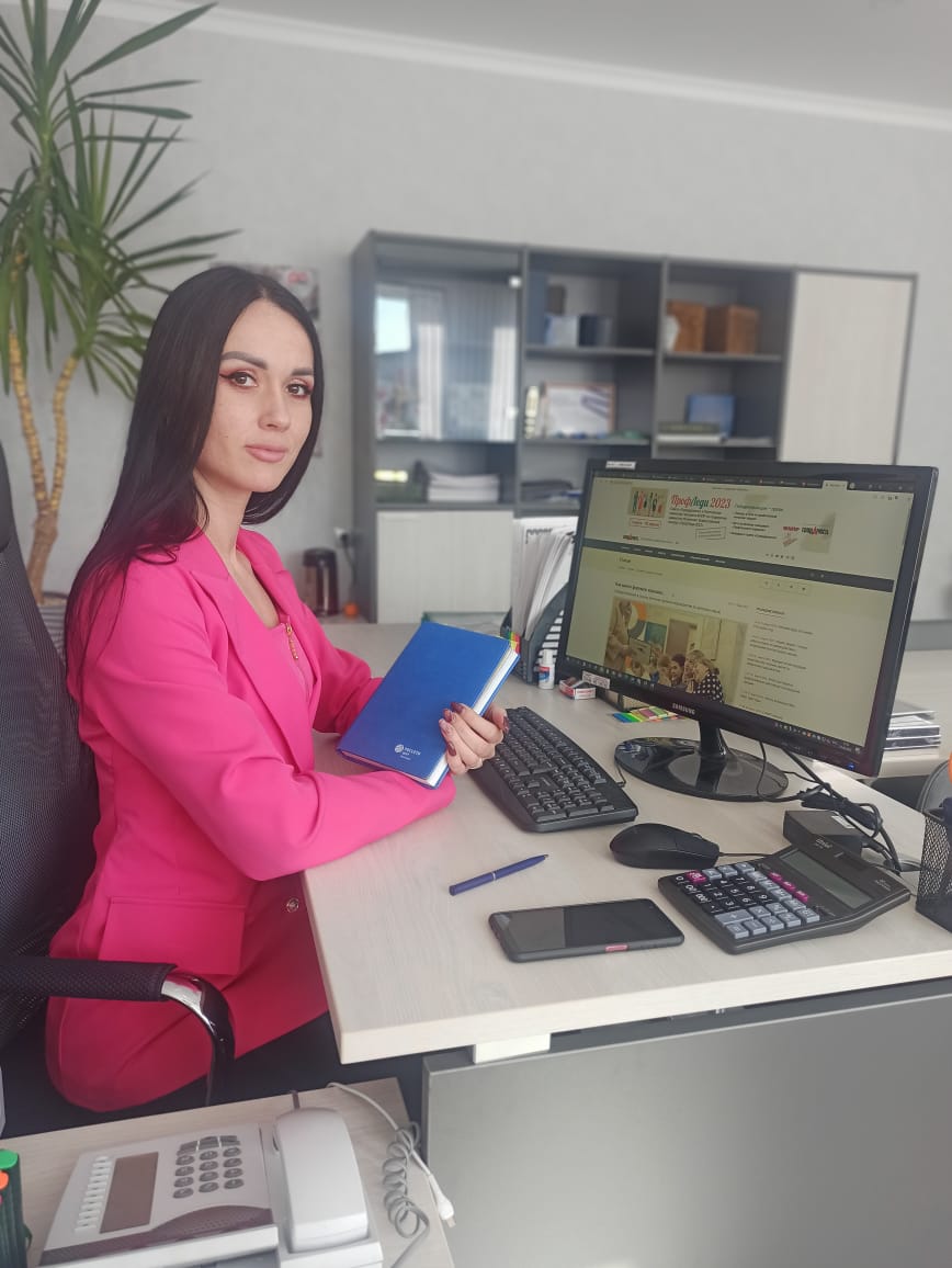 Ежикова Оксана Федоровна