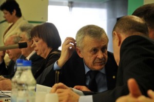 Водный транспорт - прежним курсом