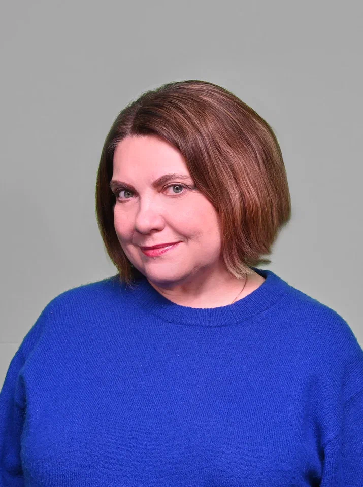 Елена Мелик-Шахназарова - В Госдуме предложили поощрять родителей успешных школьников дополнительным отпуском